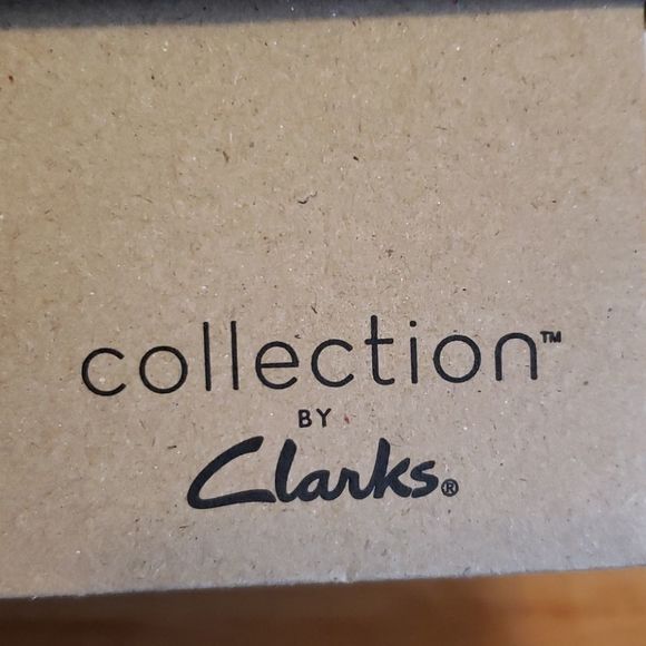 Clarks Wedge Sandals NWOT - Picture 8 of 8
